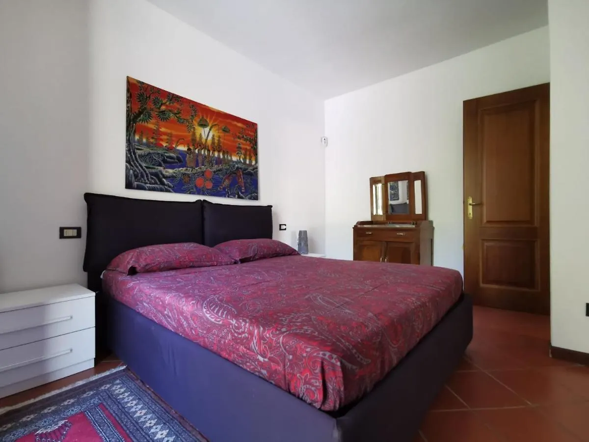 Apartment Appartamento Gelsomino Riva di Solto Italien