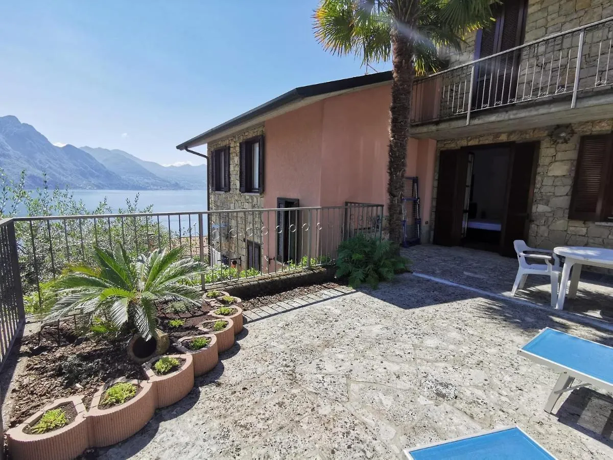Apartment Appartamento Gelsomino Riva di Solto
